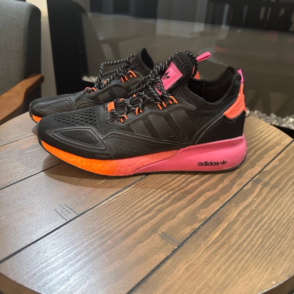 Adidas Women's Black and Neon Pink Sneakers